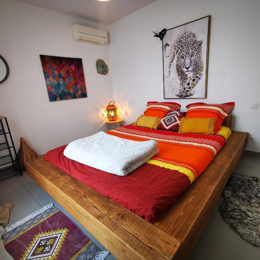 Cool Mediterranean Life 8 People Jacuzzi Barbecue Gametrampoline 2 Parking Beziers Exterior photo