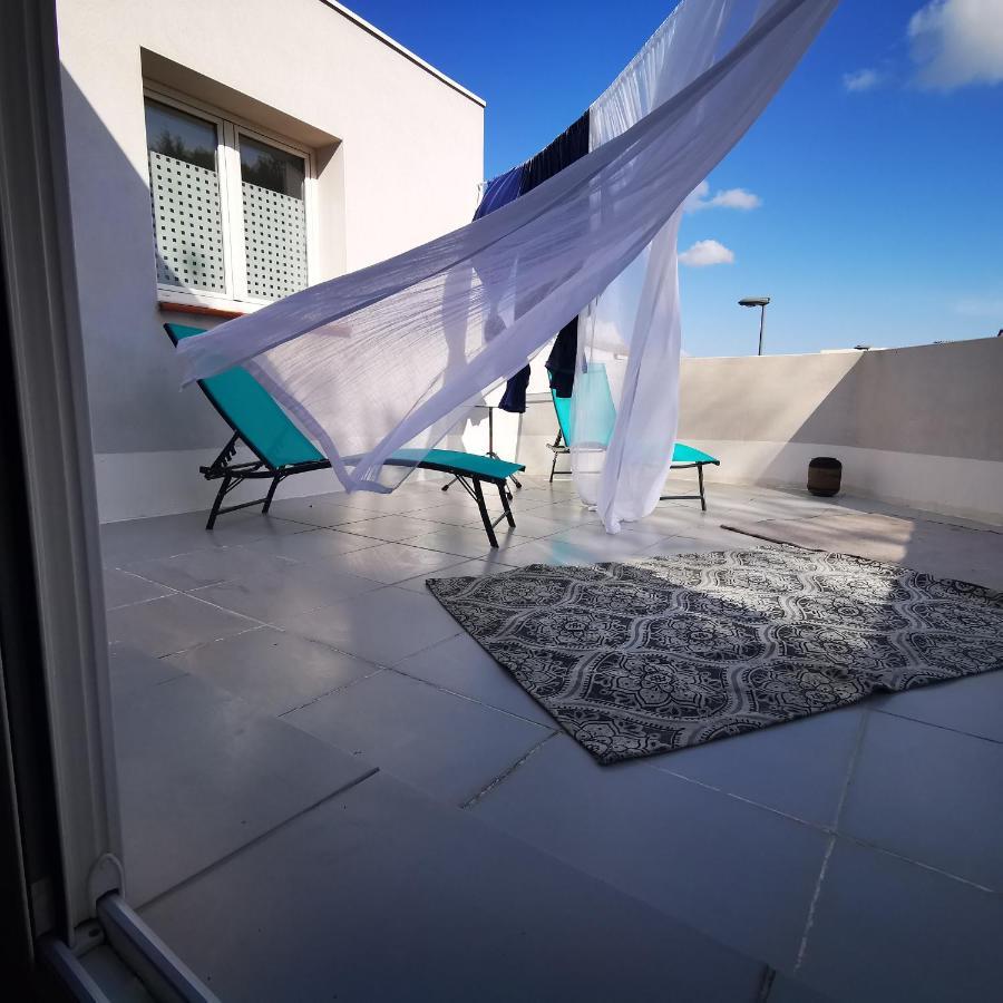Cool Mediterranean Life 8 People Jacuzzi Barbecue Gametrampoline 2 Parking Beziers Exterior photo