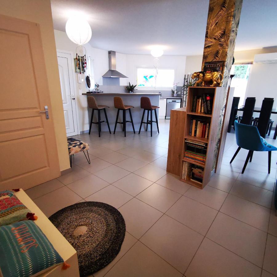 Cool Mediterranean Life 8 People Jacuzzi Barbecue Gametrampoline 2 Parking Beziers Exterior photo